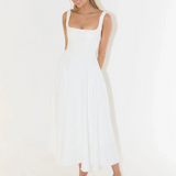 Grace | Midi dress in fluid form with square neckline