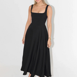 Grace | Midi dress in fluid form with square neckline